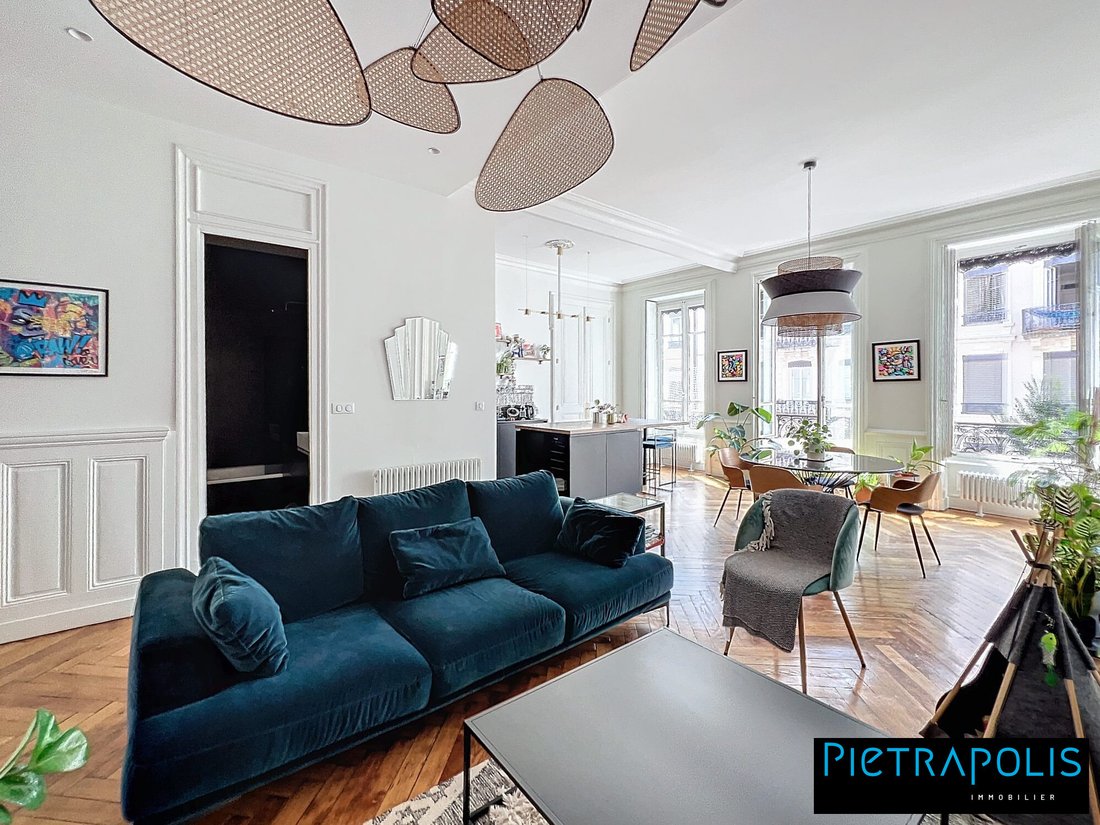 Lyon Apartment In Lyon, Auvergne Rhône Alpes, France For Sale (14843508)