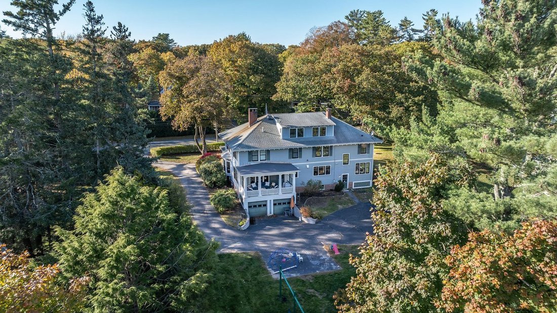 291 Foreside Road In Falmouth, Maine, United States For Sale (14843222)