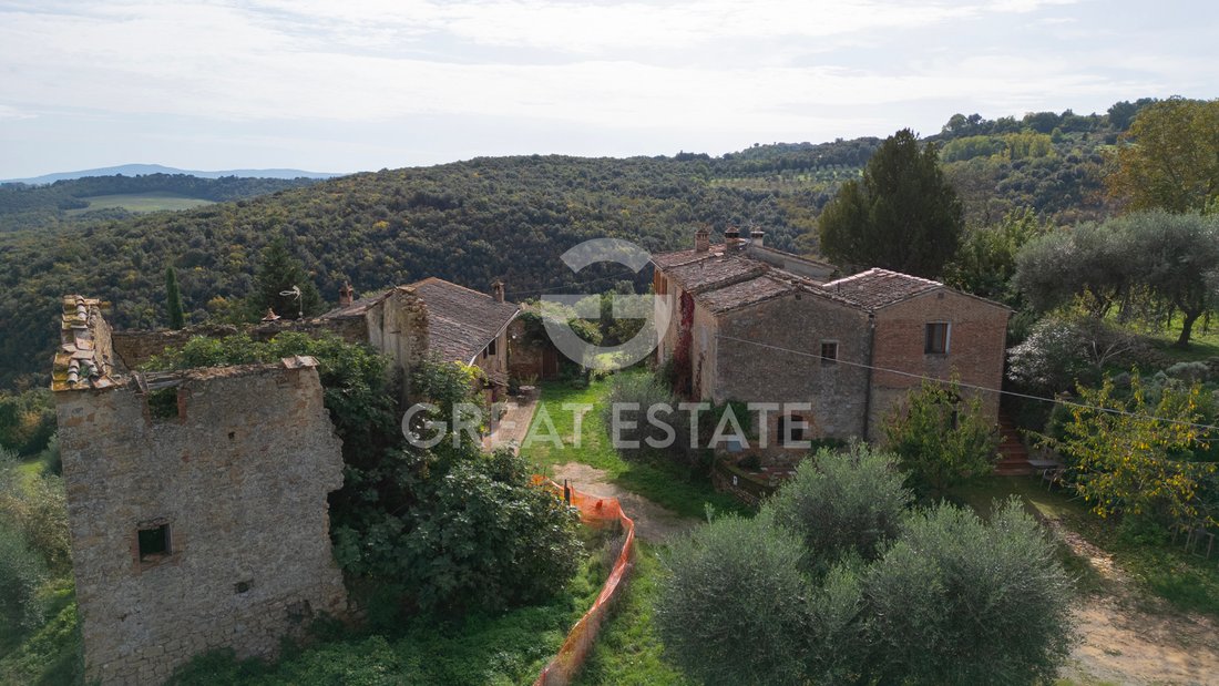 Estate in San Gimignano, Tuscany, Italy 4 - 14840685
