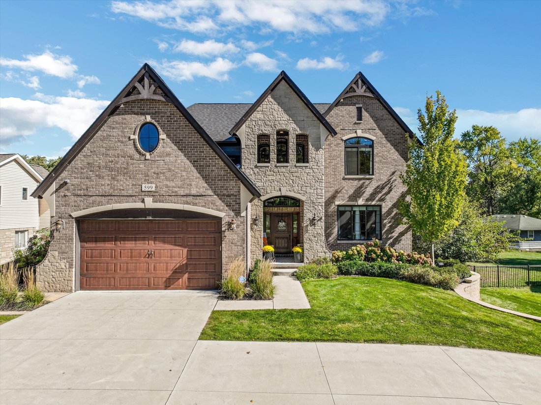 Residential Rochester Hills In Rochester, Michigan, United States For