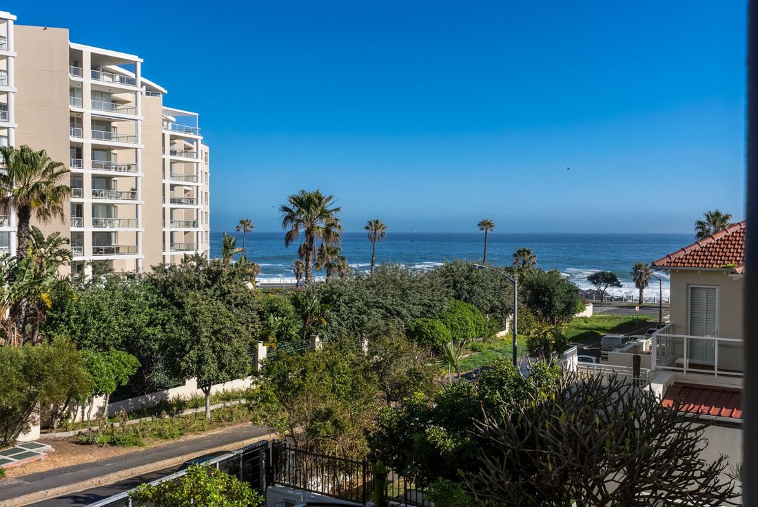 A Unique Bantry Bay Beach House In Cape Town, Western Cape, South