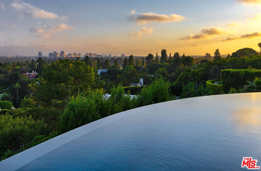 House in Beverly Hills, California, United States 2 - 14841110