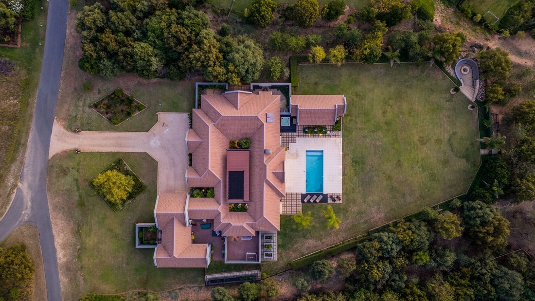This Luxury Home Offers The Perfect Blend In Centurion, Gauteng, South Africa For Sale (14839307)
