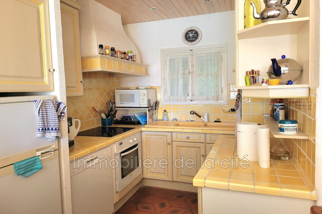 Villa in Port Grimaud, Grimaud, Provence-Alpes-Côte d'Azur 2 - 14832875