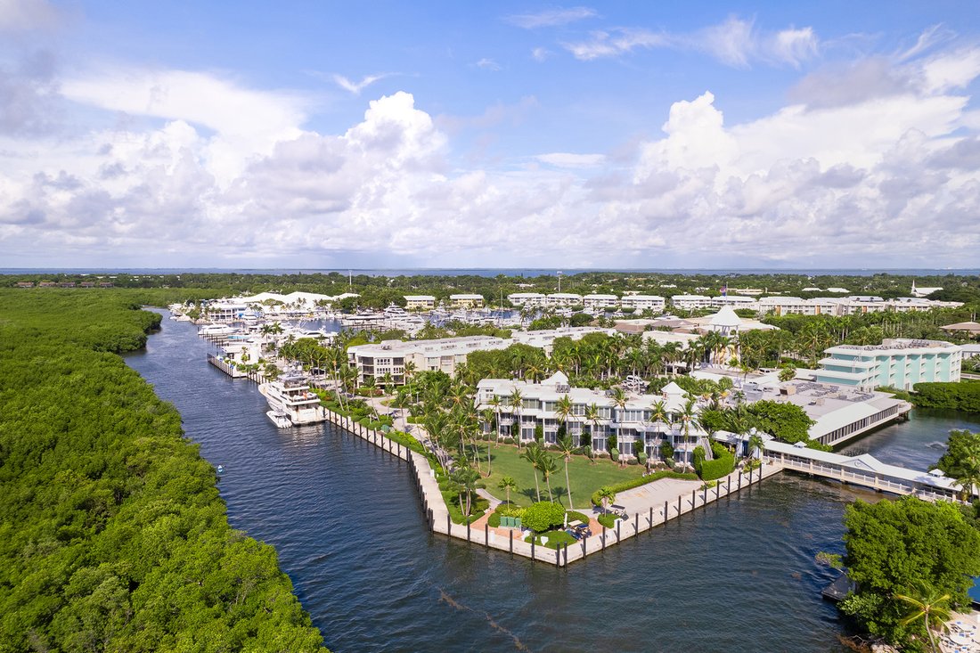 Cs 1 Ocean Reef Marina In Key Largo, Florida, United States For Sale
