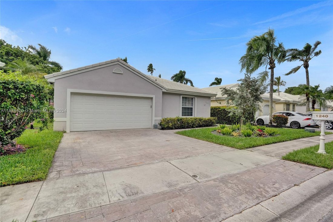 House Pembroke Pines In Miramar, Florida, United States For Sale (14840357)