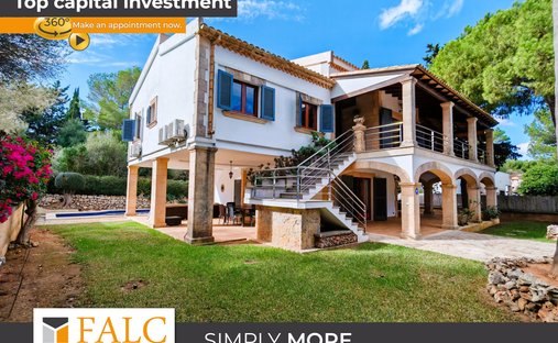 Villa in Alcudia, Balearic Islands, Spain 1