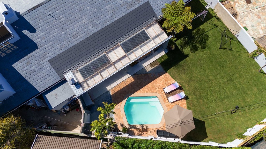 North Facing Family Gem In Knysna, Western Cape, South Africa For Sale