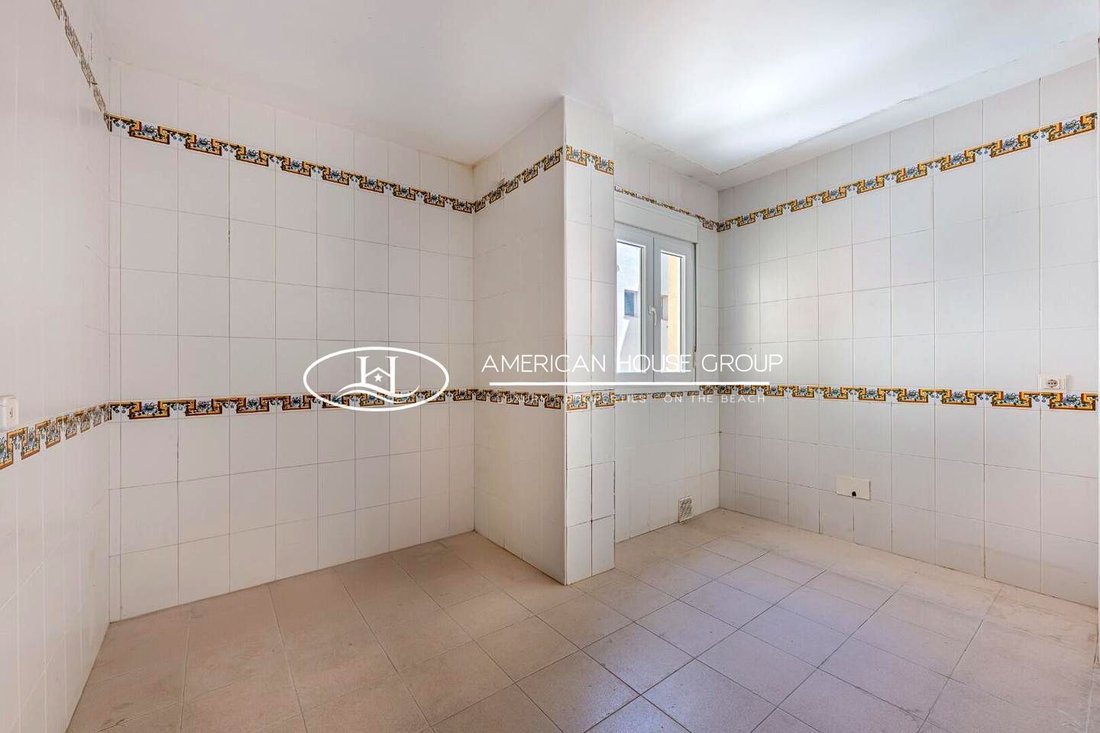 Apartment in Marbella, Andalusia, Spain 3 - 14835315