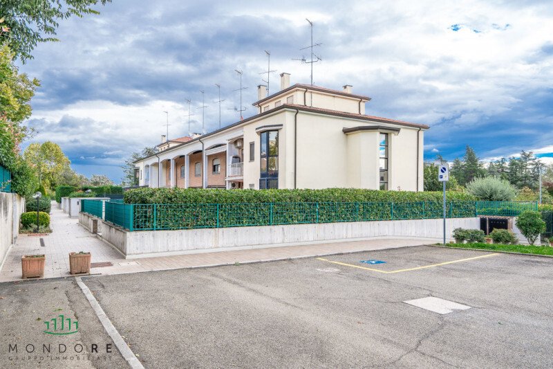 Bologna Villa In San Lazzaro, Emilia Romagna, Italy For Sale (14843350)