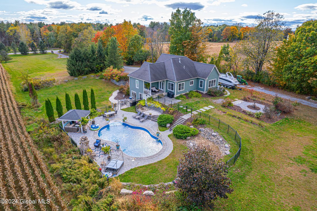 Residential Stillwater In Stillwater, New York, United States For Sale