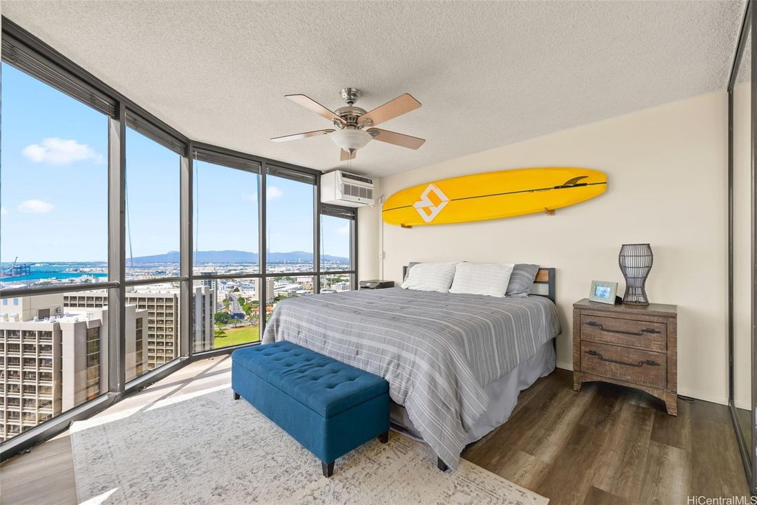 3 Bedrooms Other Residential In Honolulu, Hawaii, United States For