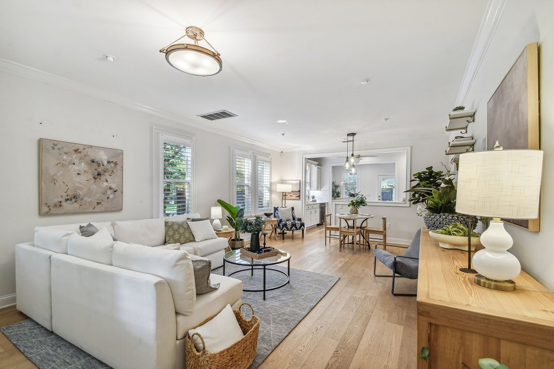 . In Tampa, Florida, United States For Sale (14832649)