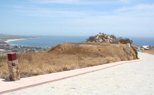 Land in Cabo San Lucas, Baja California Sur, Mexico 1