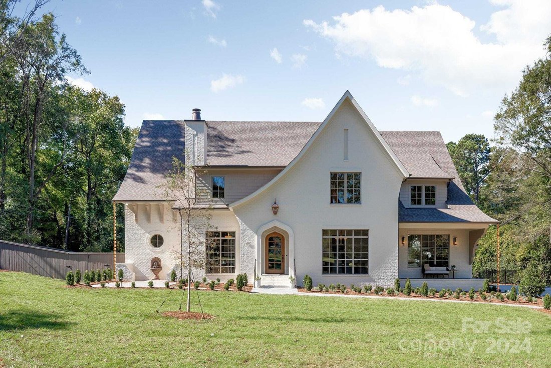 Impressive Home On A Quiet Acre In In Charlotte, North Carolina, United