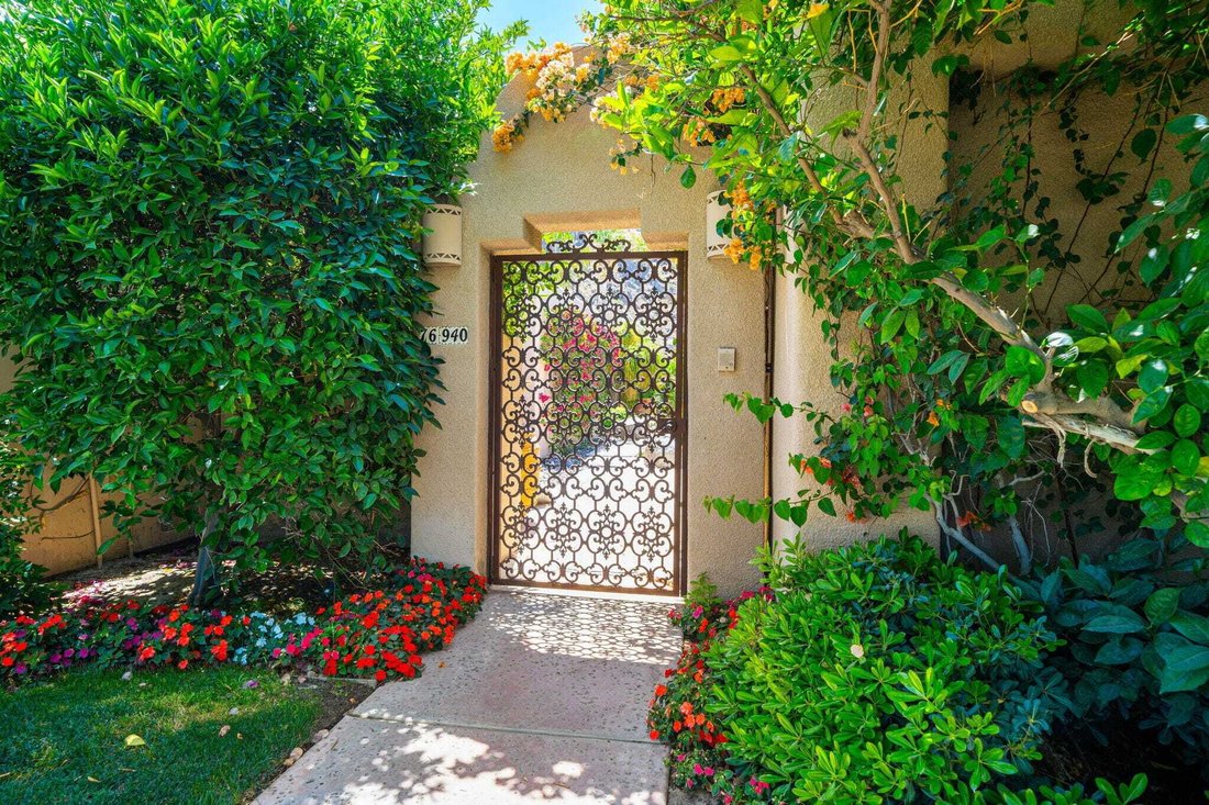 Stunning Residence In Sought After Los In La Quinta, California, United