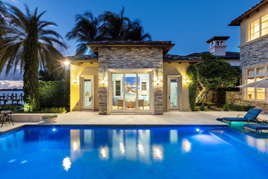 Stunning Waterfront Tuscan Inspired Estate In Lantana, Florida, United States For Sale (14834506)