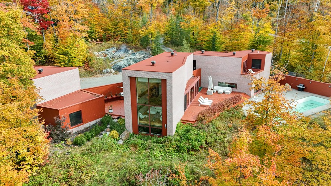 Morin Heights Residential In Morin Heights, Quebec, Canada For Sale