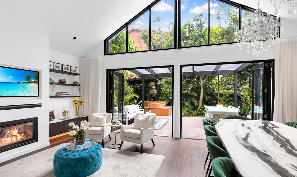 27 Simpson Street, Bondi Beach In Sydney, New South Wales, Australia