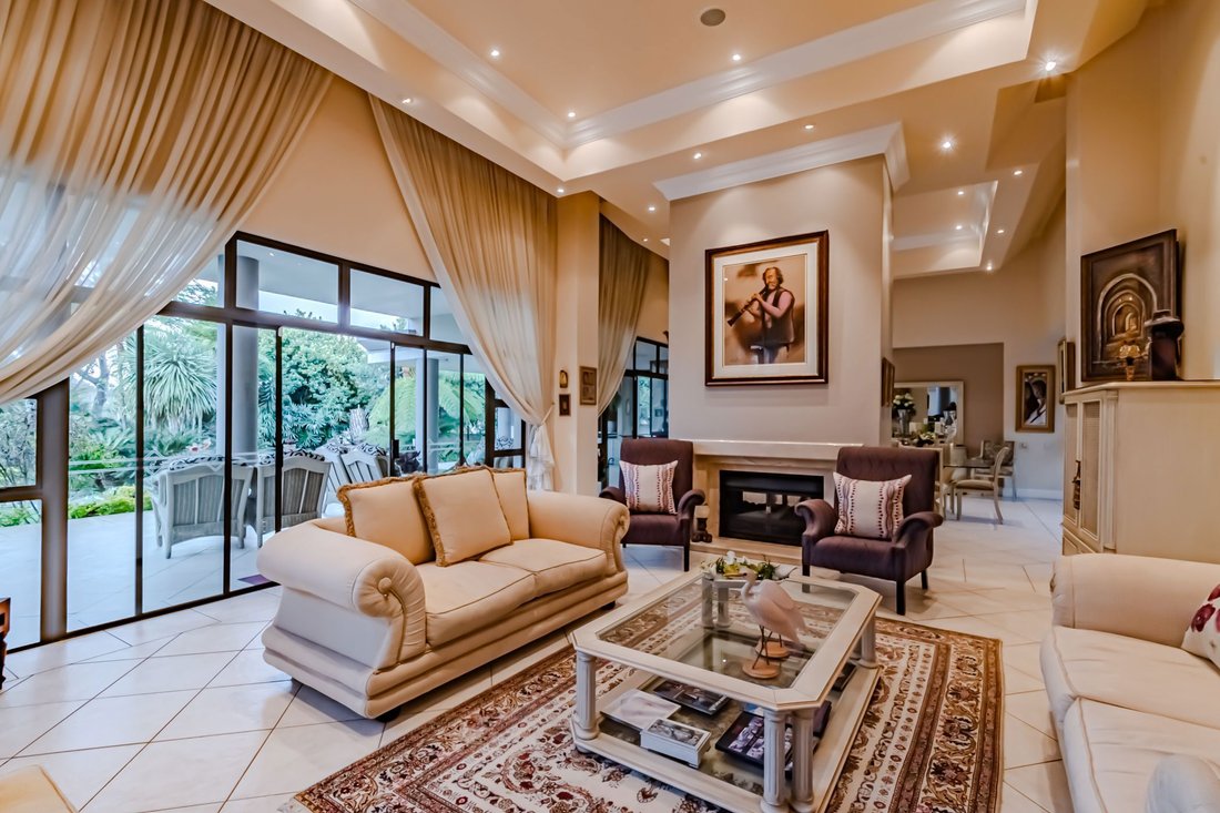 House in Garsfontein, Gauteng, South Africa 3 - 14839106