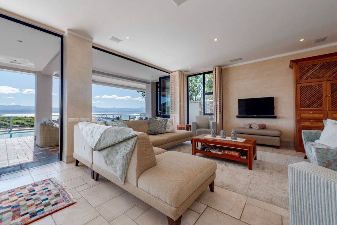 Whale Rock Beach Exclusivity In Plettenberg Bay, Western Cape, South