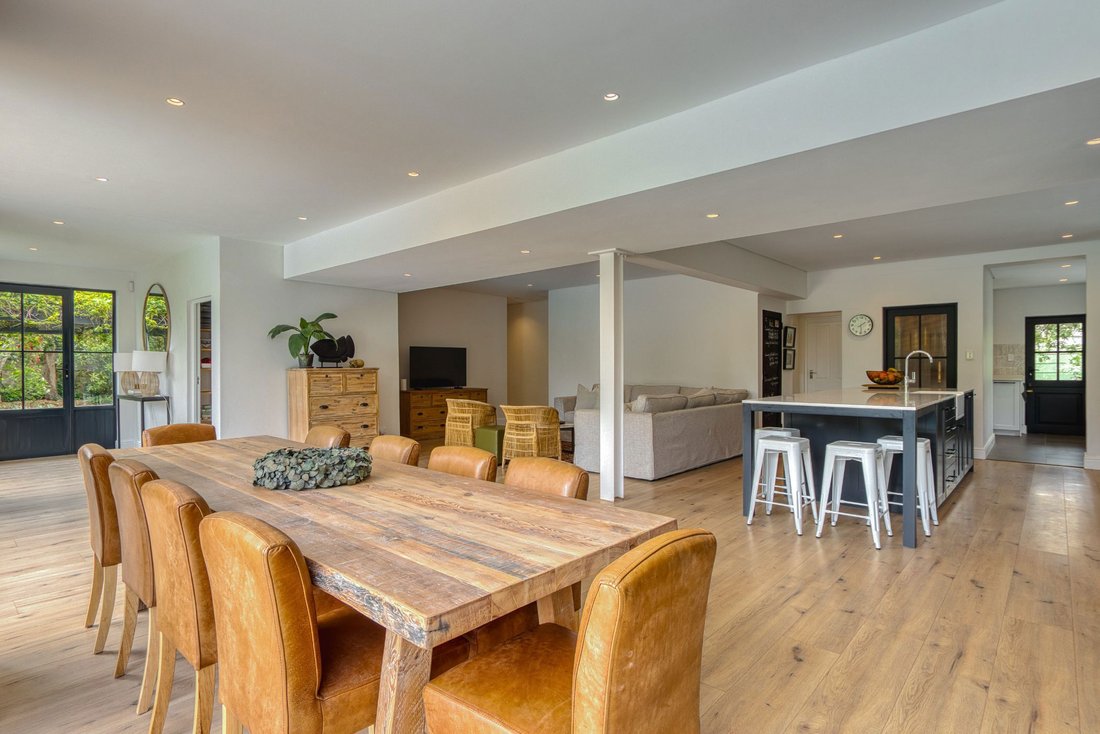 Discover Your Dream Family Home In In Cape Town, Western Cape, South