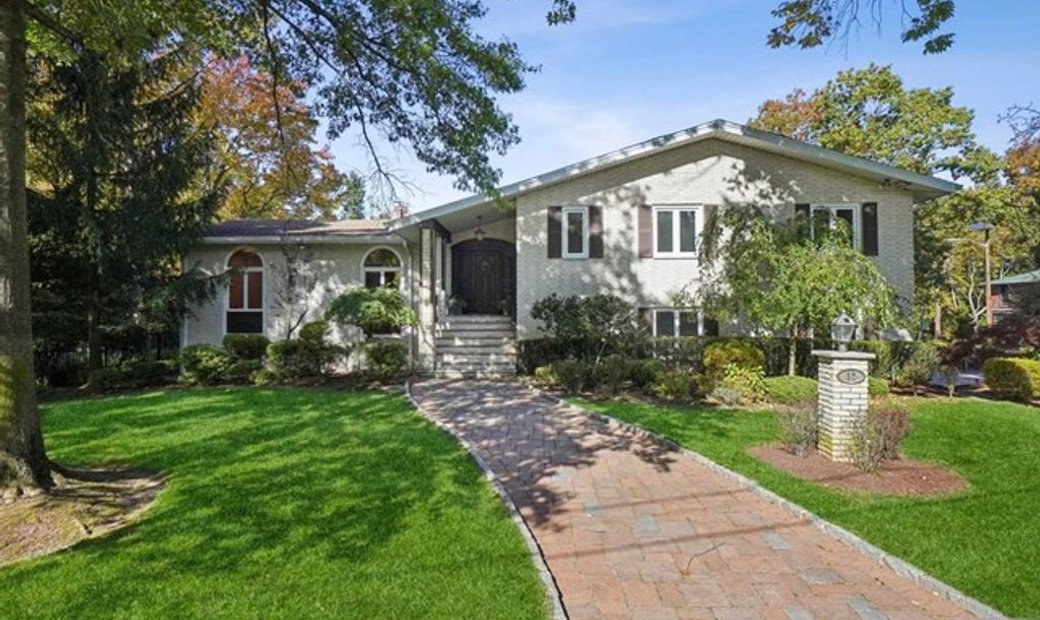 Beautiful Brick Split Level Home In Englewood Cliffs, New Jersey