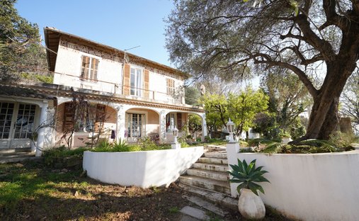 Villa in Nice, Provence-Alpes-Côte d'Azur, France 1