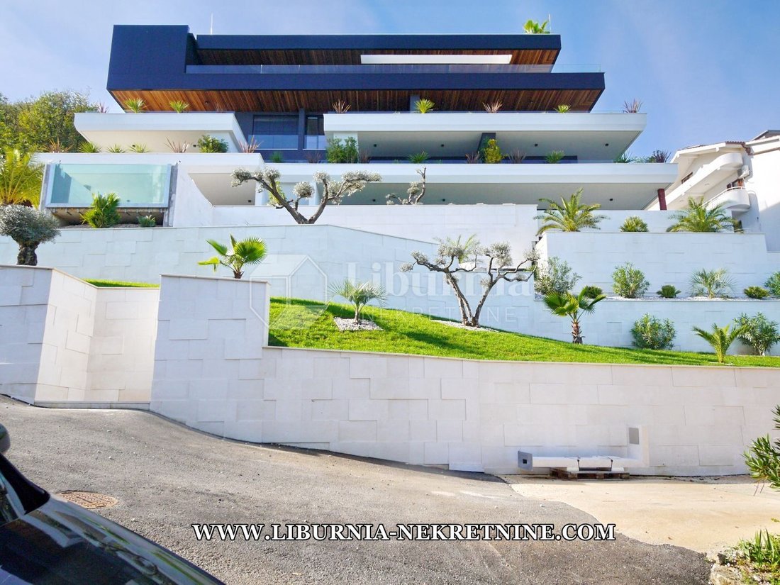Appartamento a Grad Opatija, Regione litoraneo-montana, Croazia 1 - 14833481