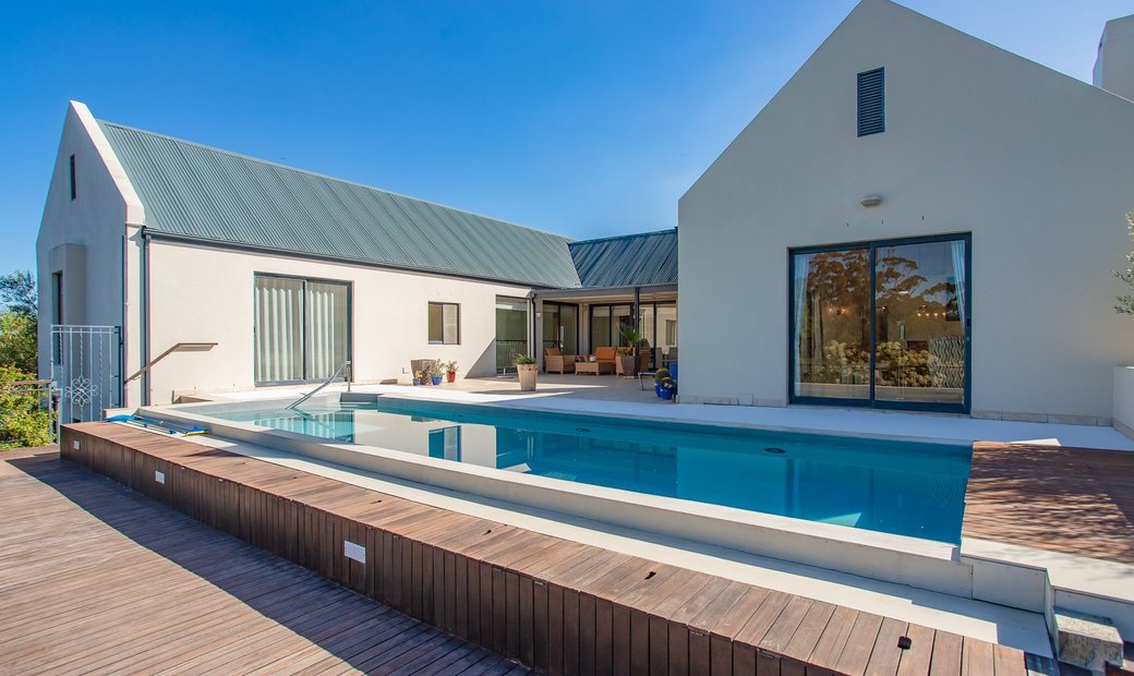 Listings by Wellington South Africa JamesEdition