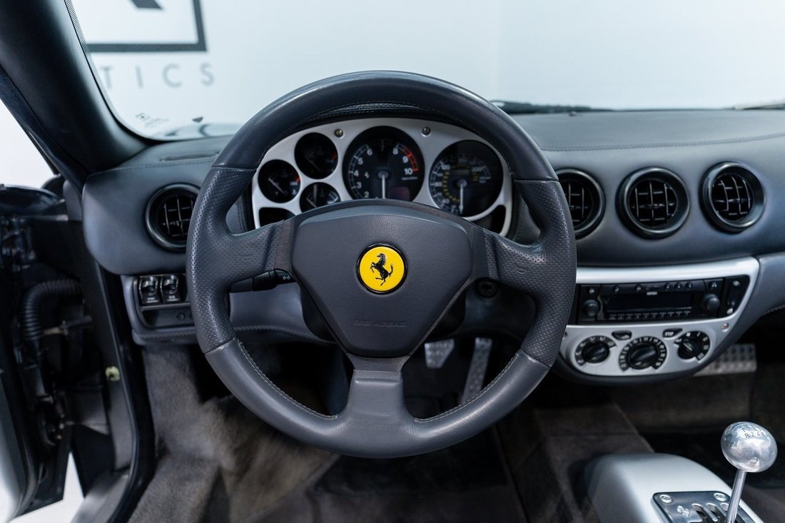 Cabriolet in Saint Louis, MO, United States 4 - 14827267