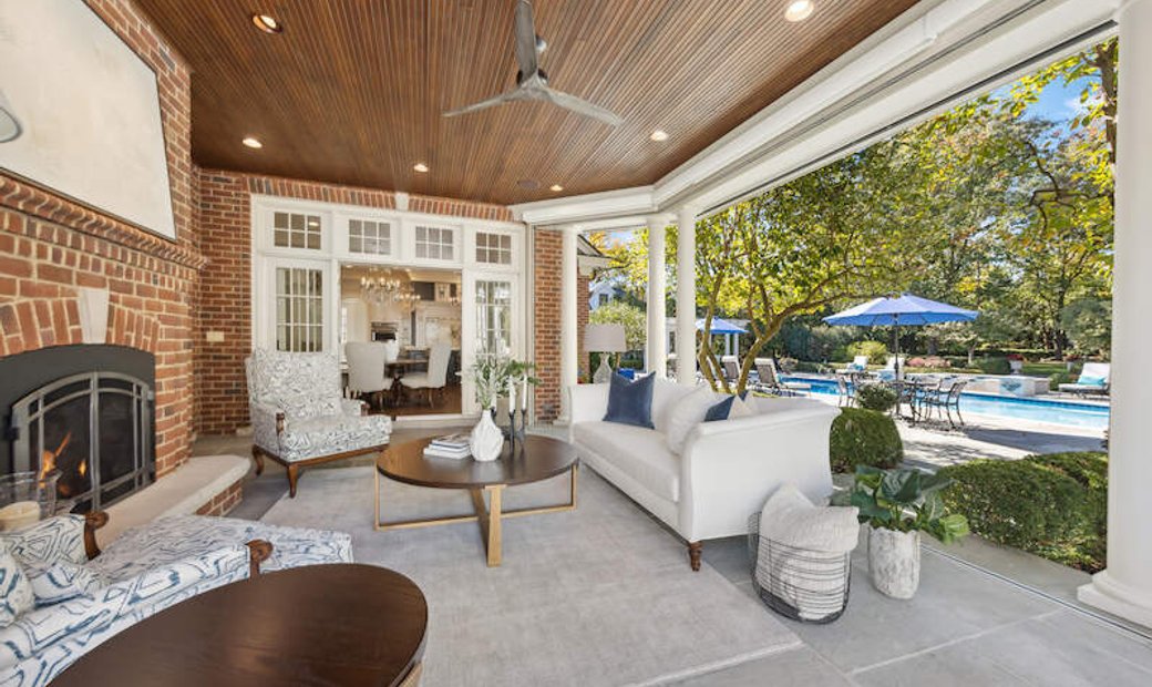 Exquisite Resort Like Estate In Hinsdale, Illinois, United States For