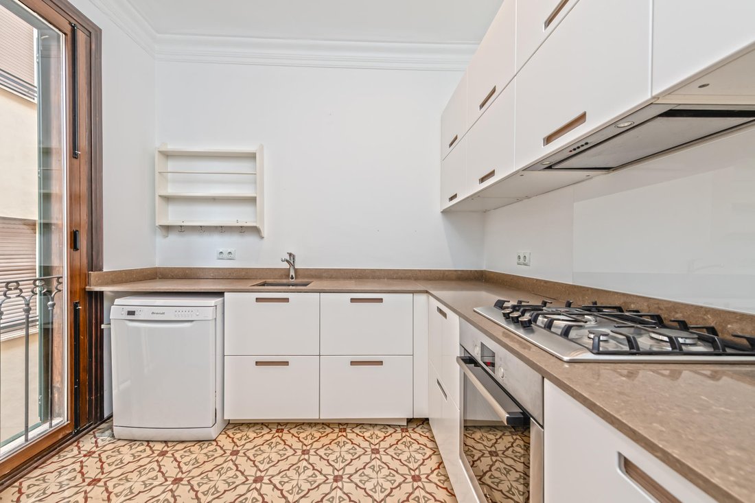 Authentic Old Town Apartment With Community In Palma, Balearic Islands