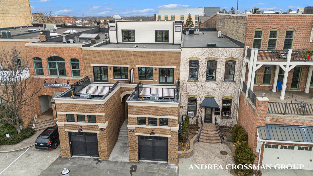 2 Bedrooms Condominium In Holland, Michigan, United States For Sale