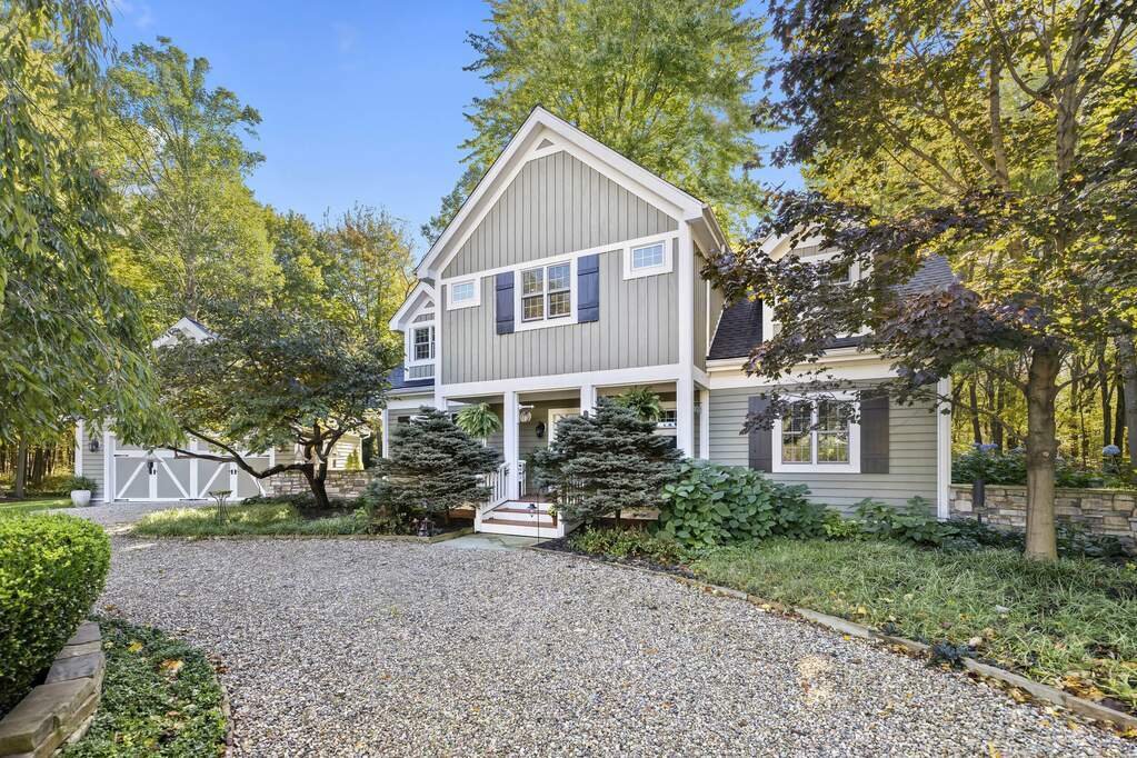 Private Sawyer Sanctuary In Sawyer, Michigan, United States For Sale