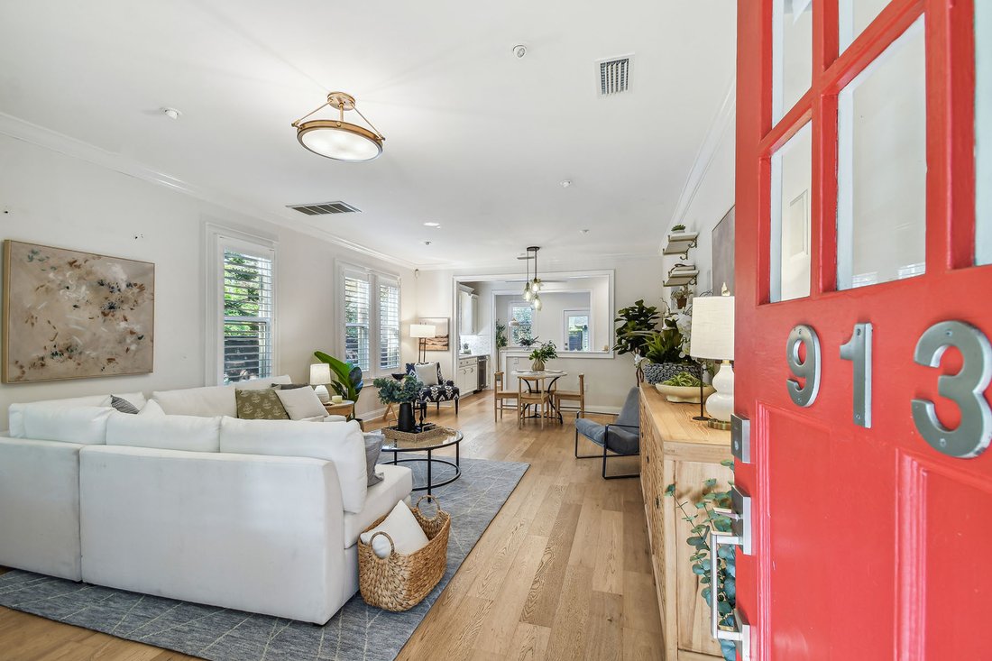 . In Tampa, Florida, United States For Sale (14832649)