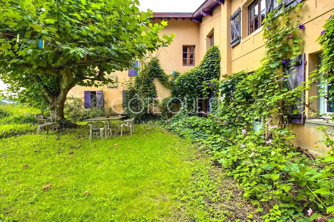 Saint Jean De Luz A Property In Saint Jean De Luz, Nouvelle Aquitaine