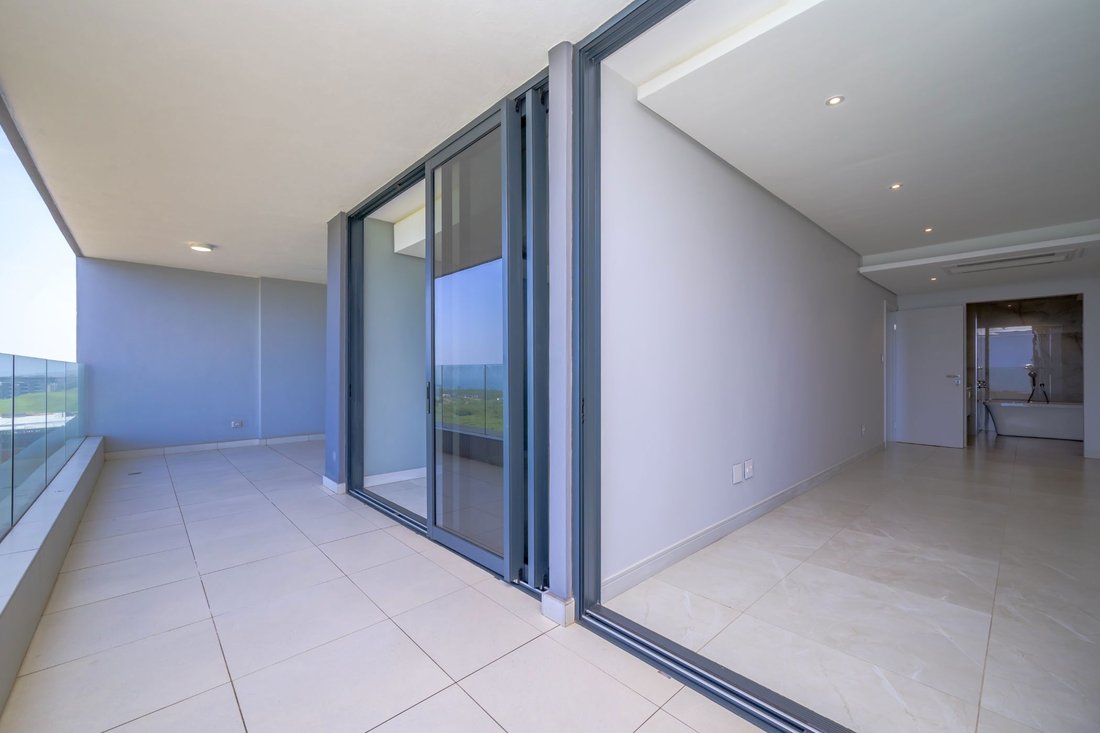 Cosmopolitan, Coastal Living In Blackburn, Kwa Zulu Natal, South Africa