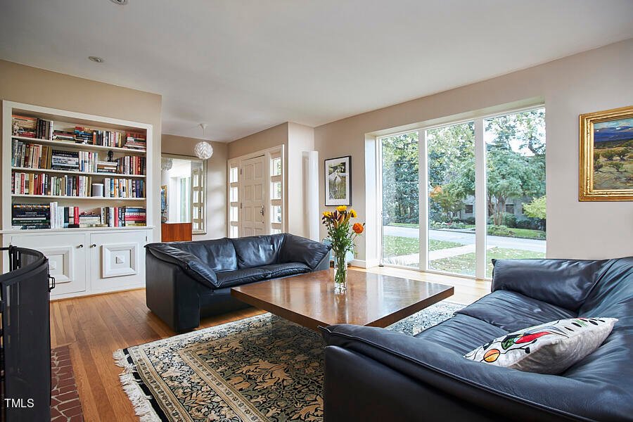 Residential Raleigh In Raleigh, North Carolina, United States For Sale