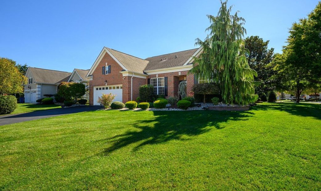 23 Rosecliff Drive, Jackson, Nj, In Jackson Township, New Jersey