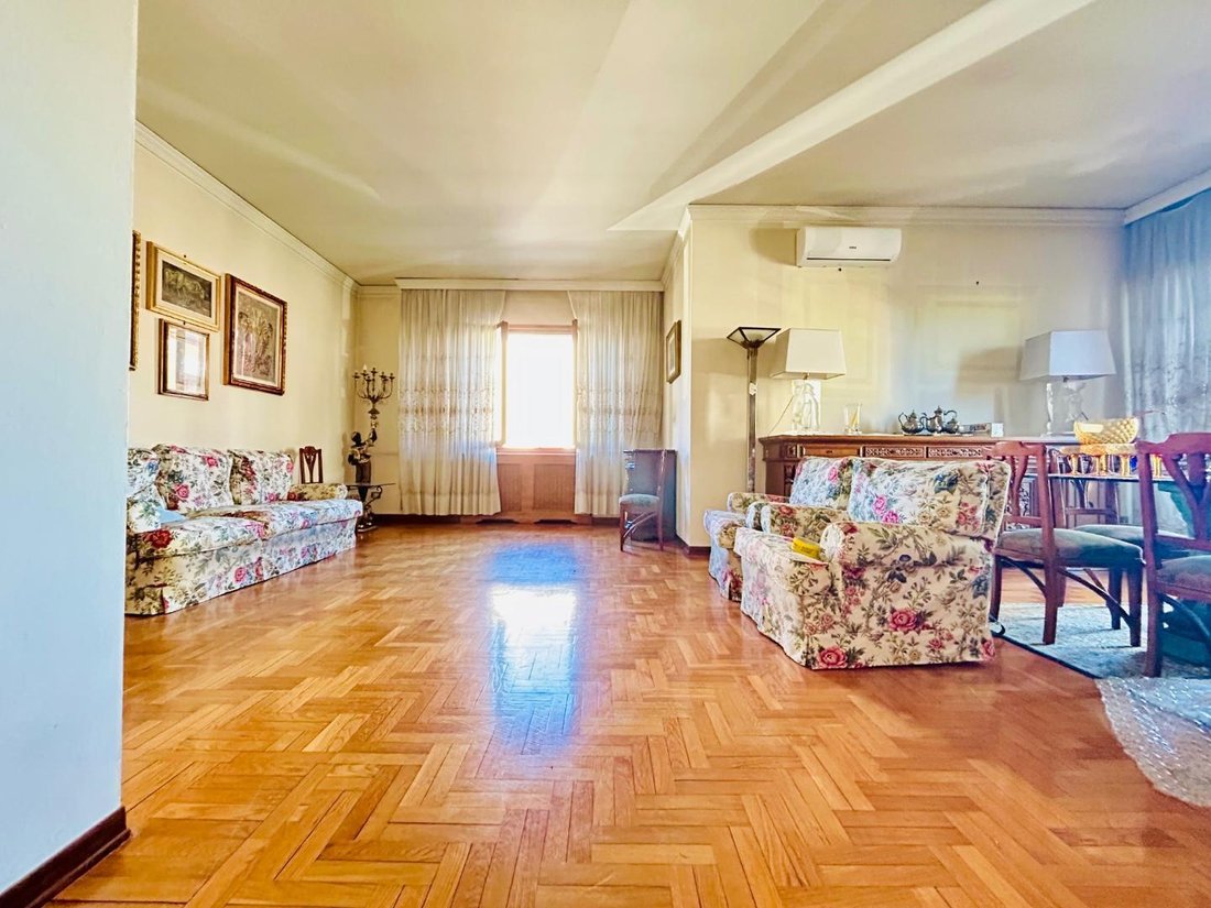 Villa in Hospital Zone, Empoli, Tuscany 3 - 14841625