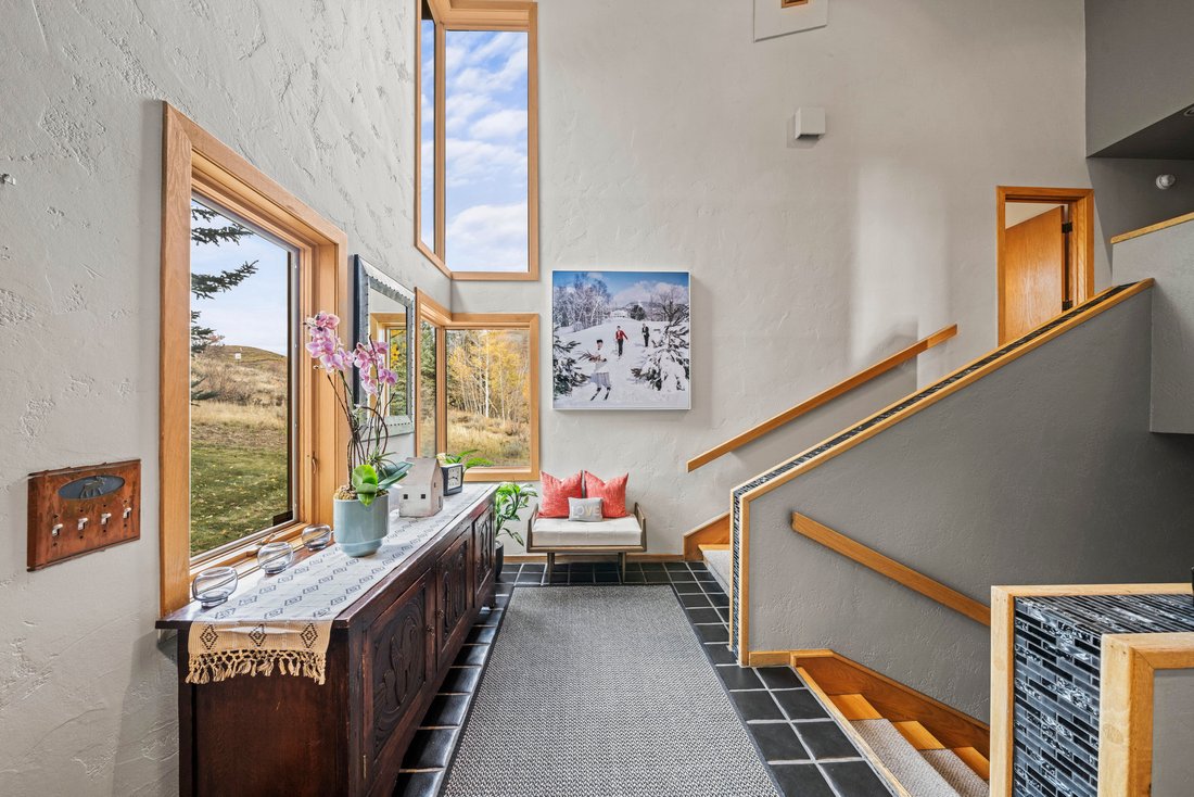 Timeless Mountain Home In Coveted Solamere, In Park City, Utah, United