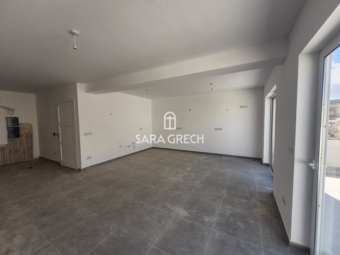 Penthouse In B'kara Central In Birkirkara, Malta For Sale (14836272)