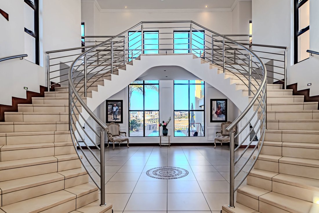House in Mooikloof Glen, Gauteng, South Africa 2 - 14839225