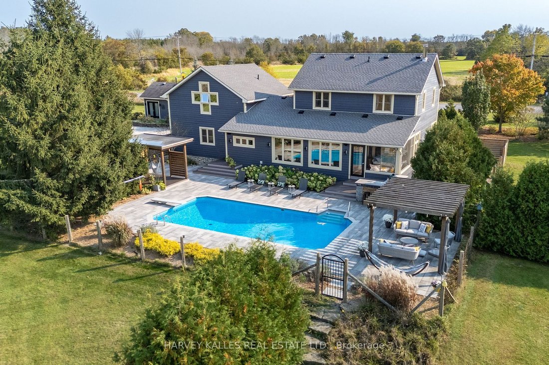 Waterfront Oasis On South Bay In Milford, Ontario, Canada For Sale