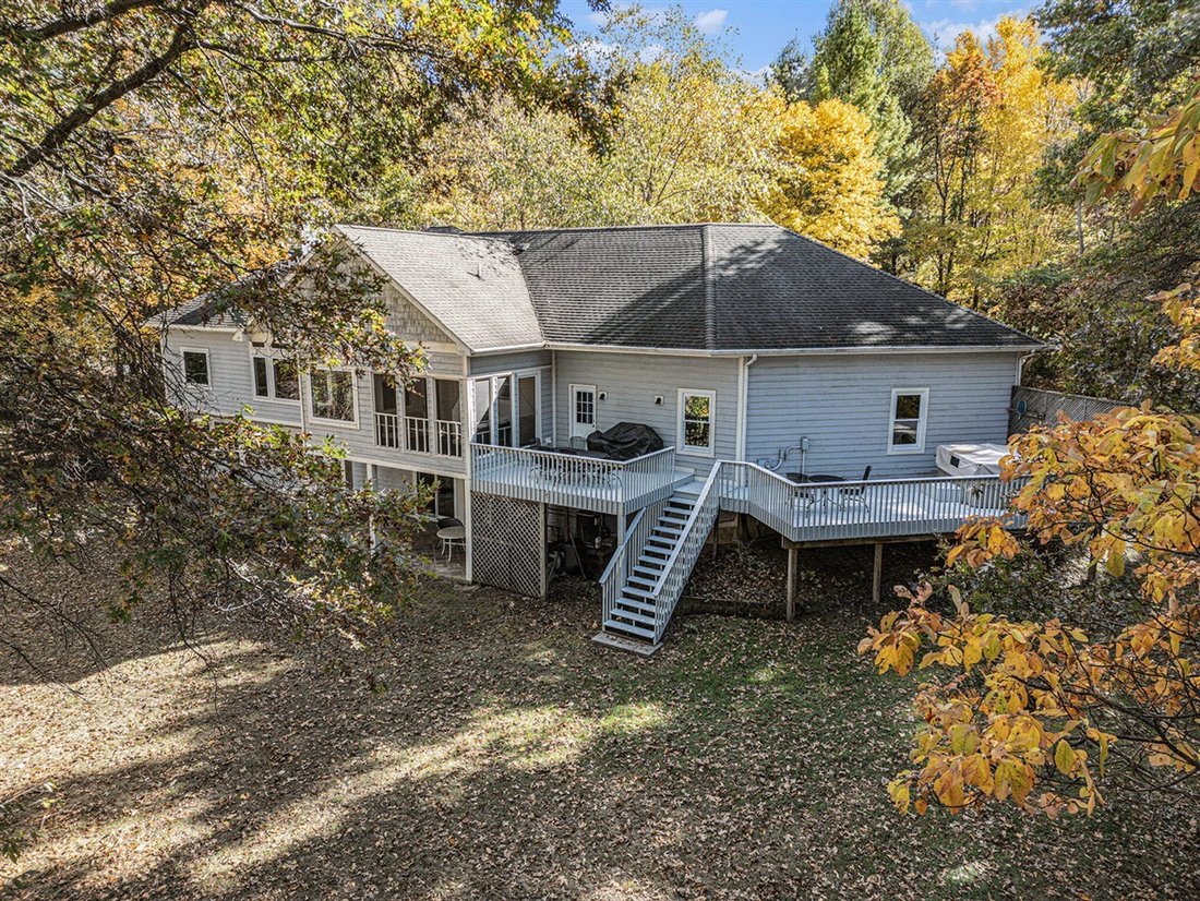 Residential Ada In Forest Hills, Michigan, United States For Sale