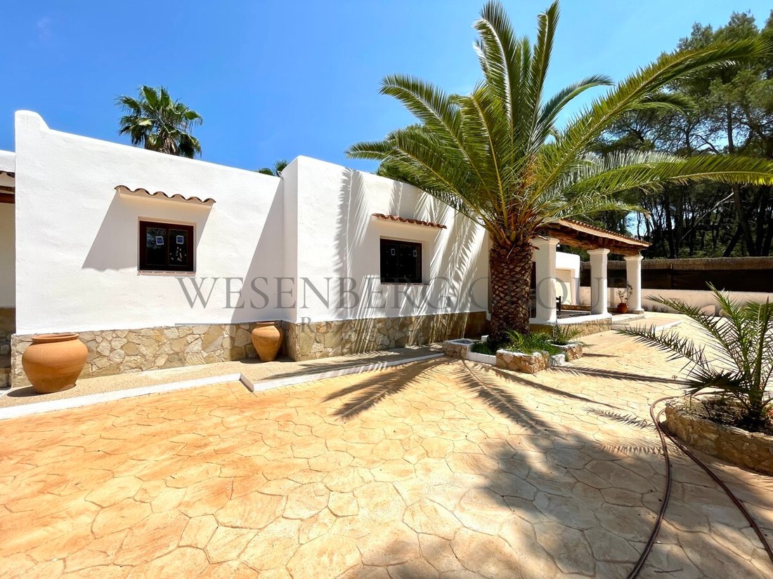 Finca in Santa Gertrudis de Fruitera, Santa Eularia des Riu, Balearic Islands 4 - 12958685