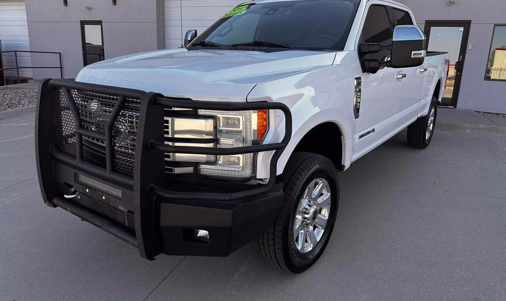 2017 Ford F250 Super Duty Crew Cab In Peculiar, Mo, United States For