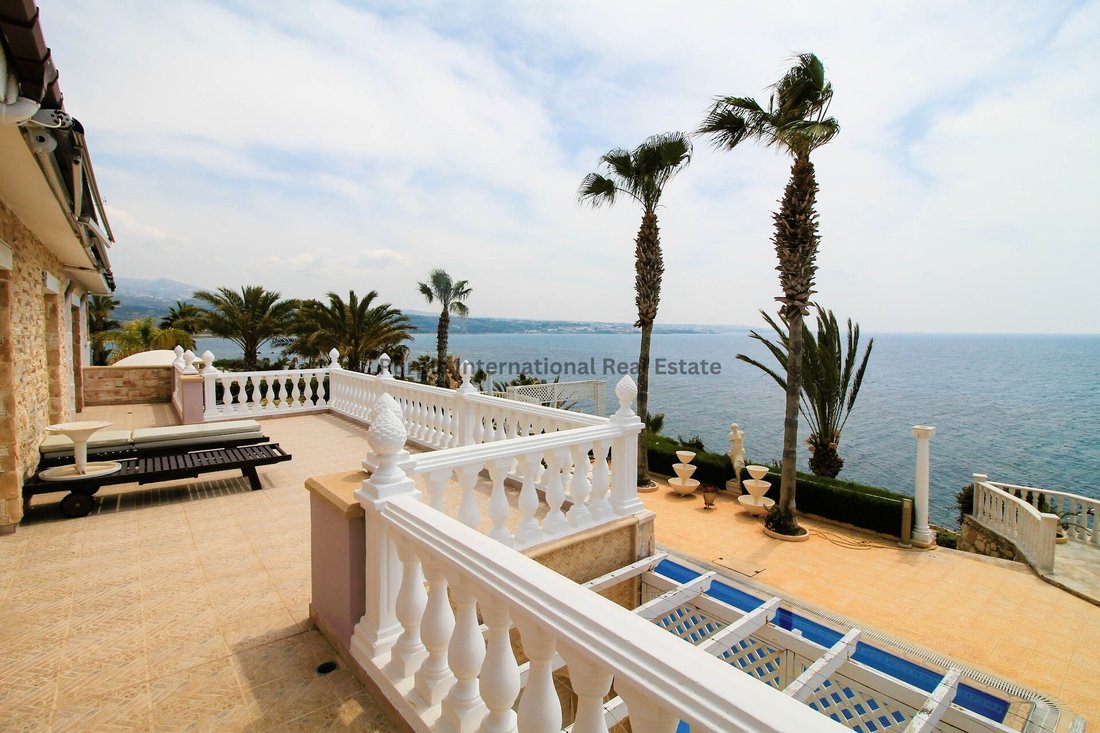 Villa in Peyia, Paphos, Cyprus 1 - 14842352