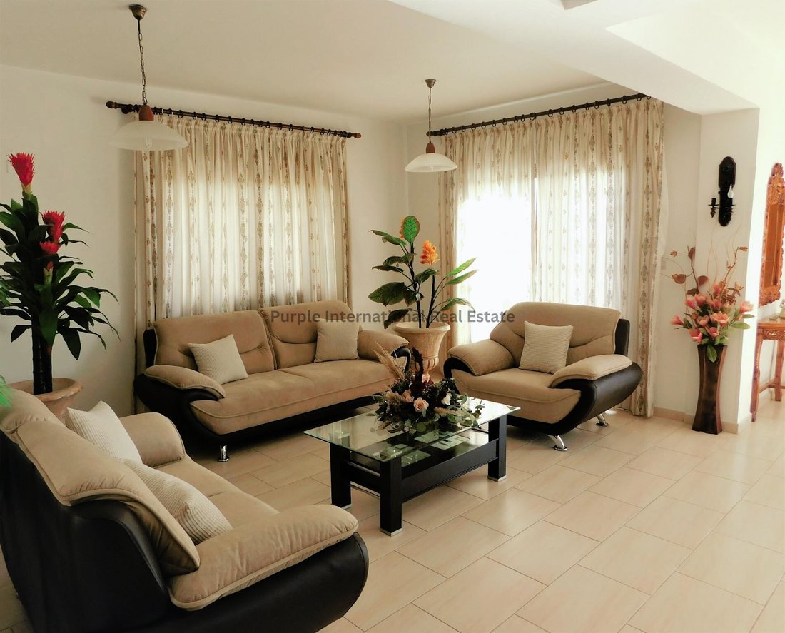 Villa in Yeroskipou, Paphos, Cyprus 2 - 14842409